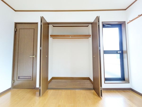 栗東市下戸山の中古一戸建て