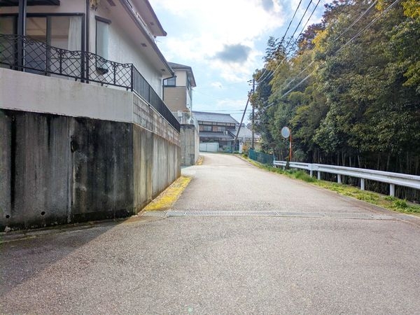 栗東市下戸山の中古一戸建て