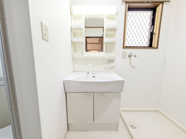 栗東市下戸山の中古一戸建て