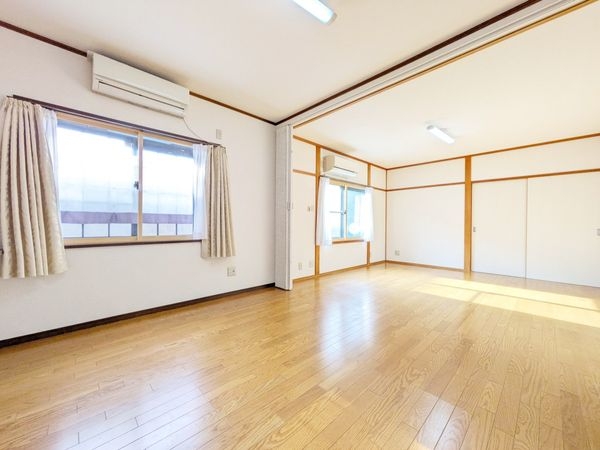 栗東市下戸山の中古一戸建て