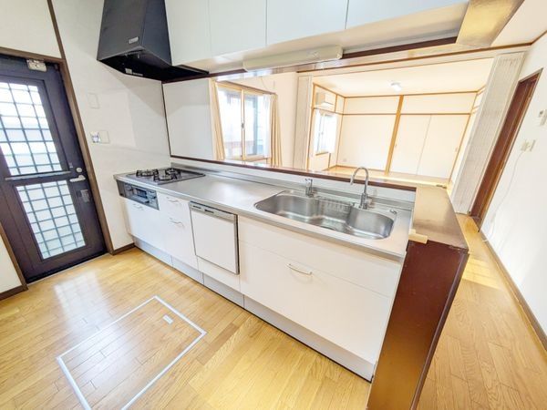 栗東市下戸山の中古一戸建て