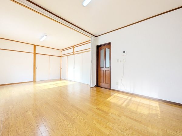 栗東市下戸山の中古一戸建て