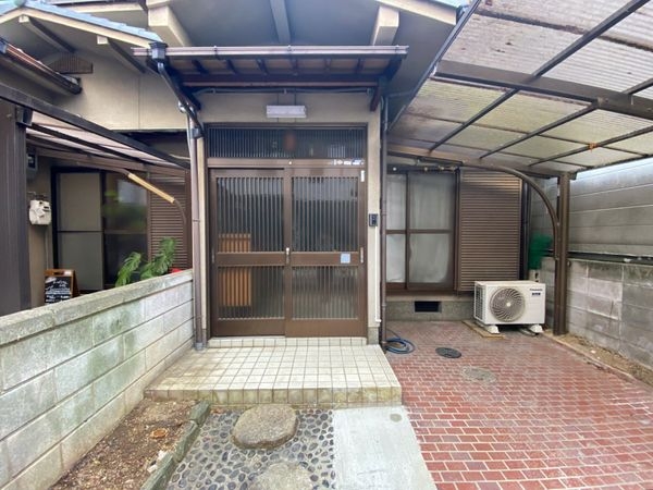 京都市山科区西野大鳥井町の中古一戸建て