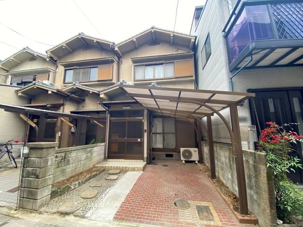 京都市山科区西野大鳥井町の中古一戸建て