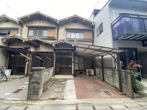 京都市山科区西野大鳥井町の中古一戸建て
