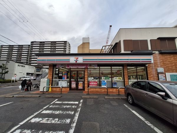 守山市岡町　新築一戸建て　１期　１号棟(セブンイレブン守山駅東口店)