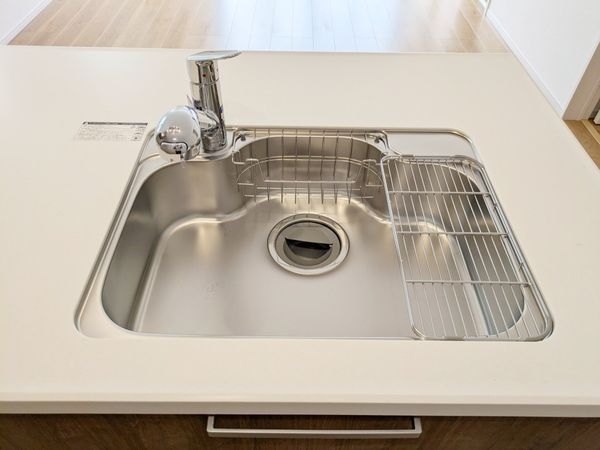 守山市岡町　新築一戸建て　１期　１号棟