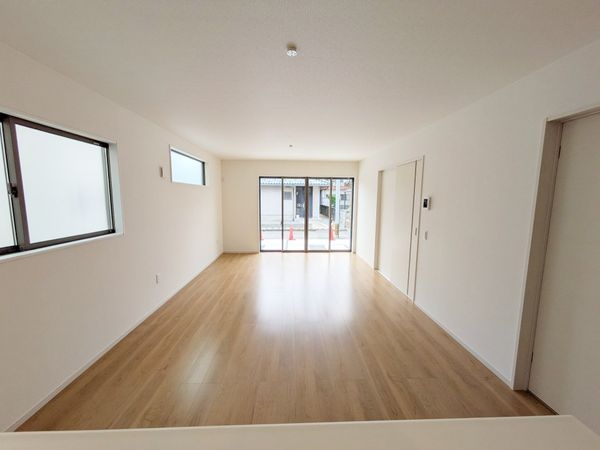 守山市岡町　新築一戸建て　１期　１号棟