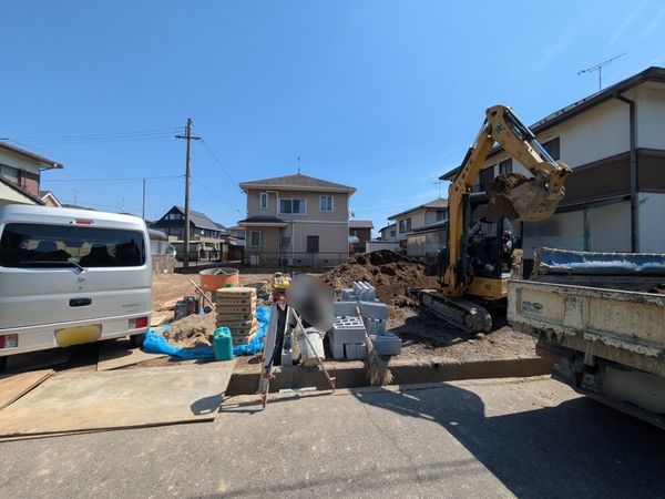 守山市岡町　新築一戸建て　１期　２号棟