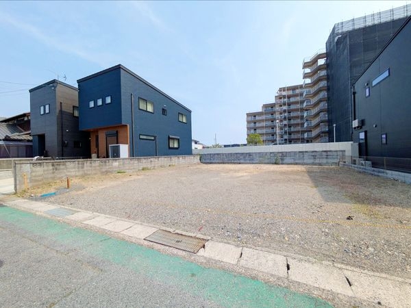 草津市草津町　新築一戸建て　３期　１号棟