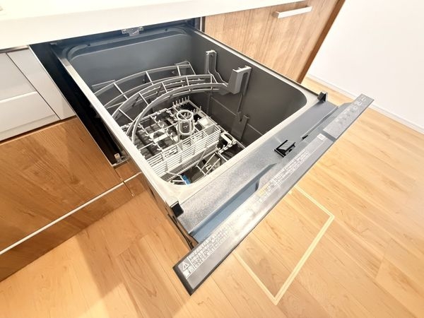 草津市草津町　新築一戸建て　３期　１号棟