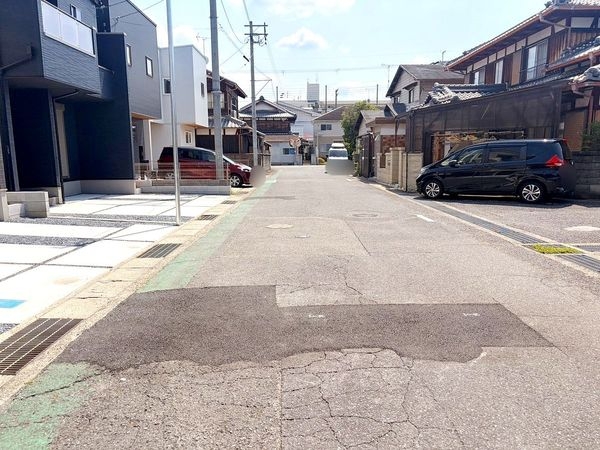 草津市草津町　新築一戸建て　３期　２号棟