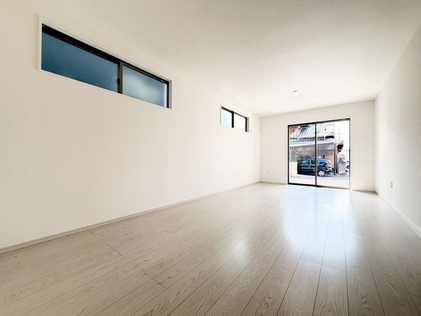 草津市草津町　新築一戸建て　３期　２号棟