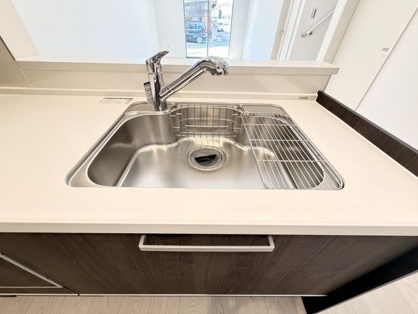 草津市草津町　新築一戸建て　３期　２号棟