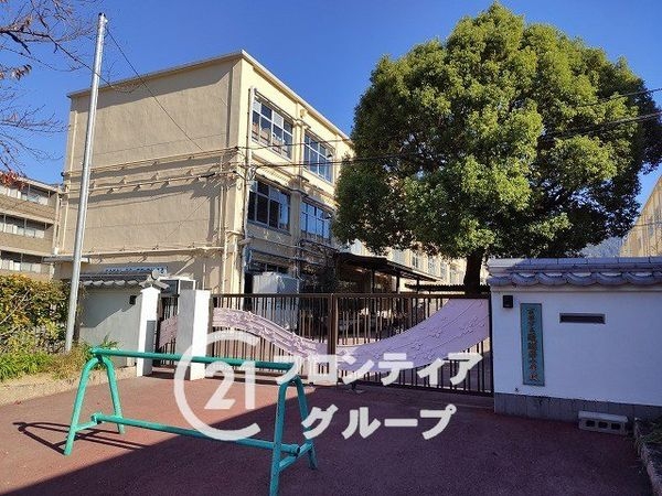 醍醐上ノ山団地B1棟　中古マンション(京都市立醍醐西小学校)