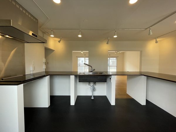 醍醐上ノ山団地B1棟　中古マンション