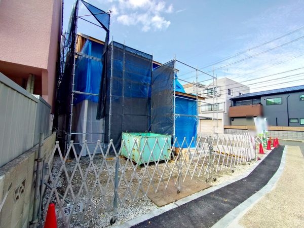京都市山科区竹鼻扇町　新築一戸建て　１号棟