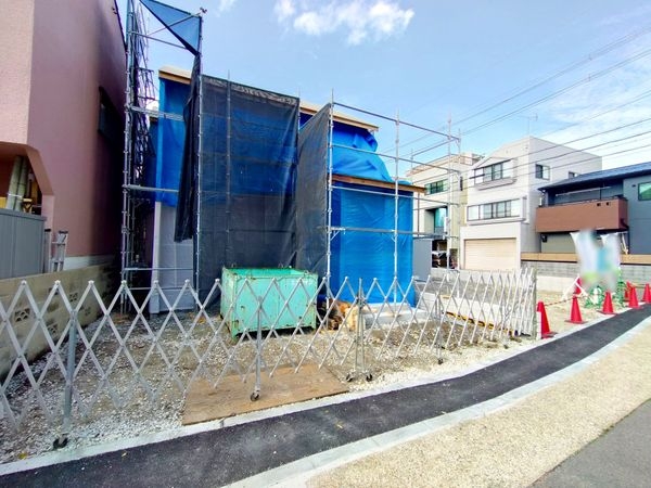 京都市山科区竹鼻扇町　新築一戸建て　１号棟