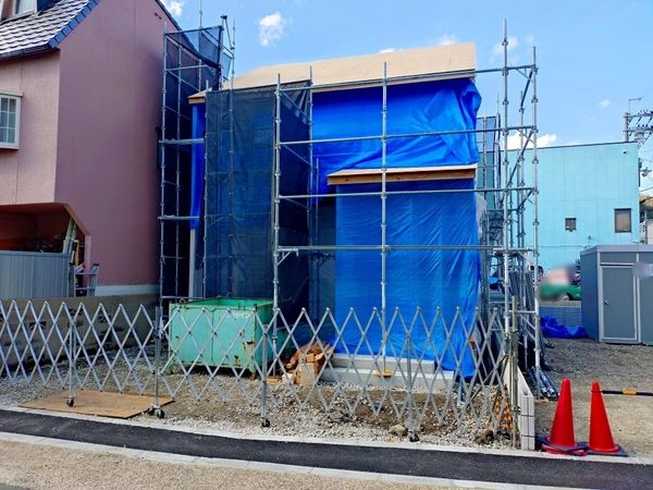 京都市山科区竹鼻扇町　新築一戸建て　１号棟