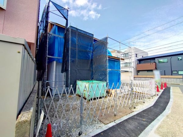 京都市山科区竹鼻扇町　新築一戸建て　１号棟