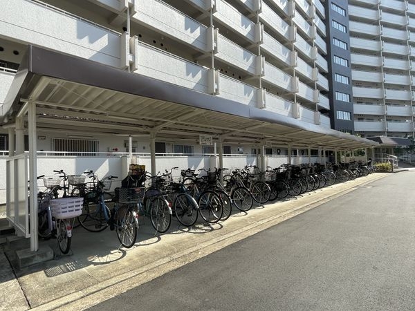 向島ニュータウン第三街区Ａ棟　中古マンション