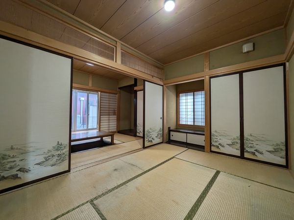 栗東市荒張の中古一戸建て