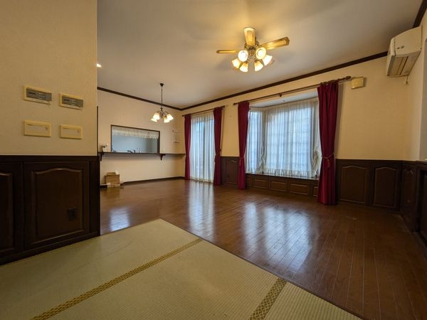 栗東市荒張の中古一戸建て