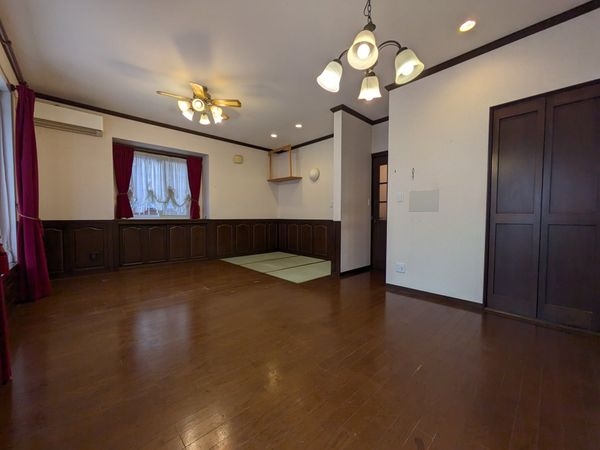 栗東市荒張の中古一戸建て