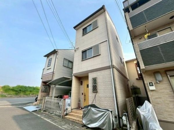京都市伏見区羽束師鴨川町の中古一戸建て