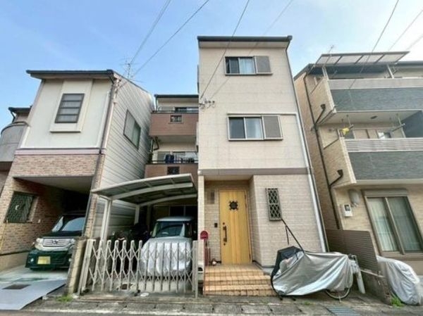京都市伏見区羽束師鴨川町　中古一戸建て