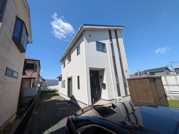 大津市大江８丁目の中古一戸建て