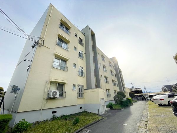 鳥羽街道団地Ｆ棟　中古マンション