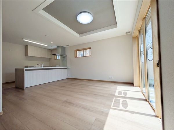 大津市石山寺４丁目新築一戸建て３期３号地