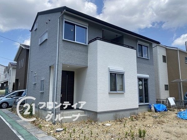 草津市木川町　新築一戸建て　１期　１８号地