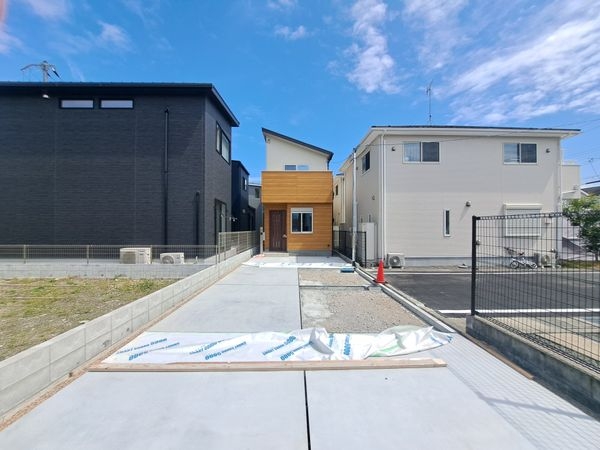 大津市大江１丁目　新築一戸建て　１号棟