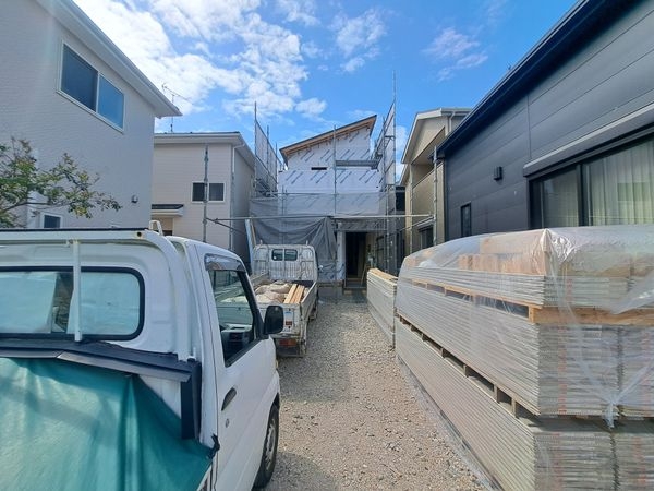 大津市大江１丁目　新築一戸建て　２号棟