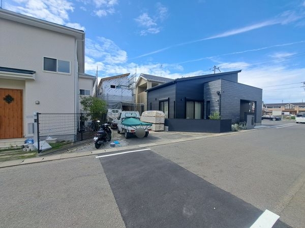 大津市大江１丁目　新築一戸建て　２号棟