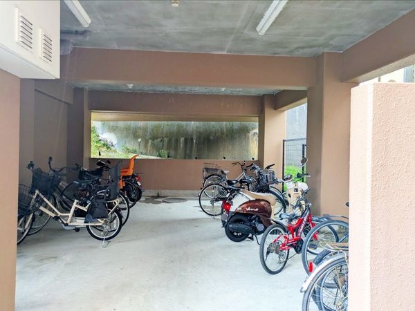 ヴェルドミール栗東　中古マンション