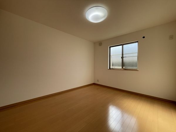 京都市山科区椥辻西潰の中古一戸建て