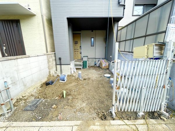 京都市山科区竹鼻堂ノ前町　新築一戸建て