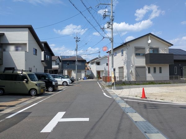 大津市雄琴５丁目　新築一戸建て　２期　２号棟
