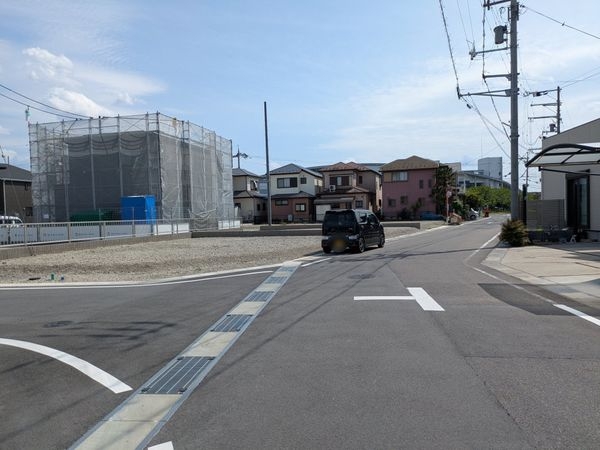 大津市雄琴５丁目　新築一戸建て　２期　２号棟