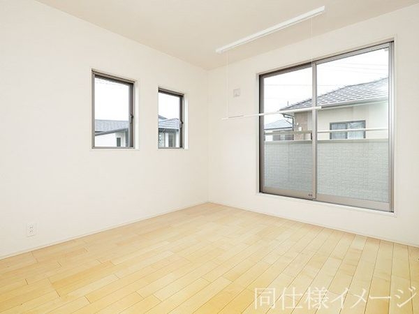 大津市雄琴５丁目　新築一戸建て　２期　５号棟
