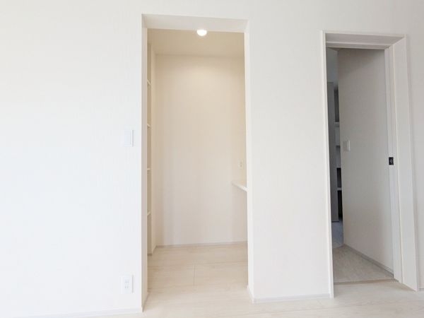 大津市雄琴５丁目　新築一戸建て　２期　８号棟