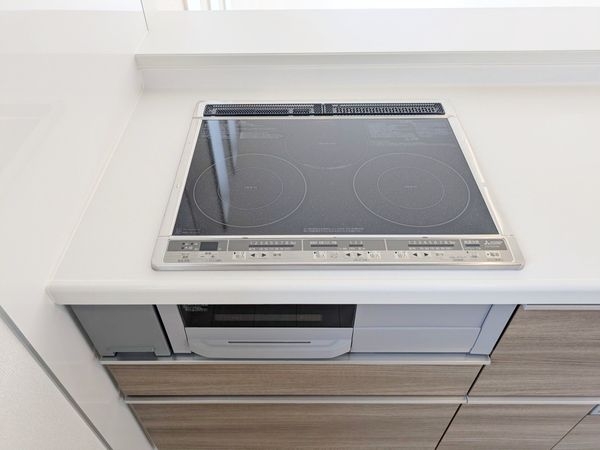 大津市雄琴５丁目　新築一戸建て　２期　８号棟
