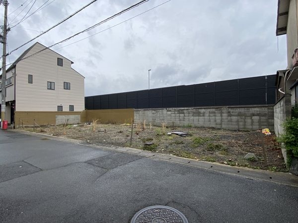 京都市山科区西野楳本町　新築一戸建て　全２区画　１号棟