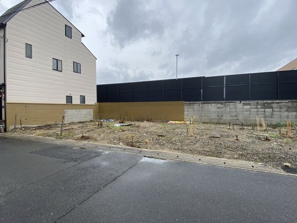 京都市山科区西野楳本町　新築一戸建て　全２区画　１号棟