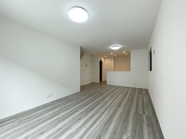 京都市伏見区深草直違橋片町　新築一戸建て　全１区画