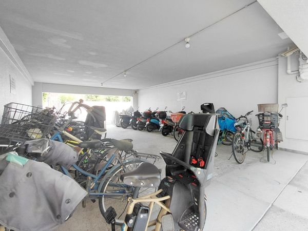 ファミール伏見A棟　中古マンション