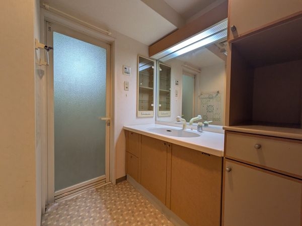 ティアラ・セントワンズ　中古マンション
